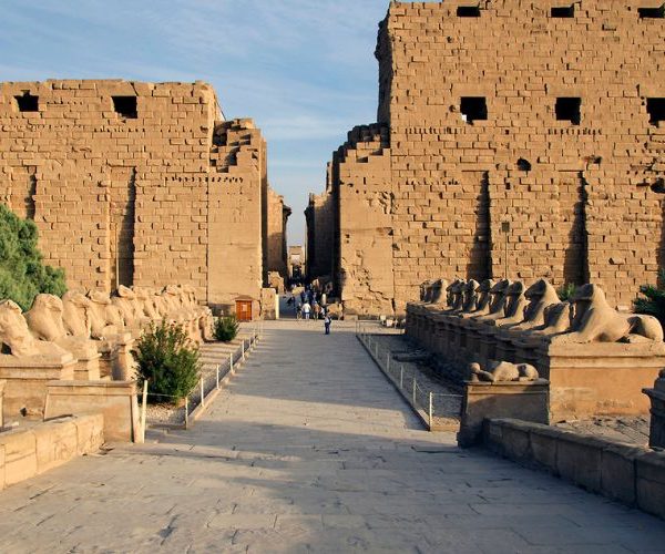 6 Day Egypt Tour to Cairo Luxor & Aswan